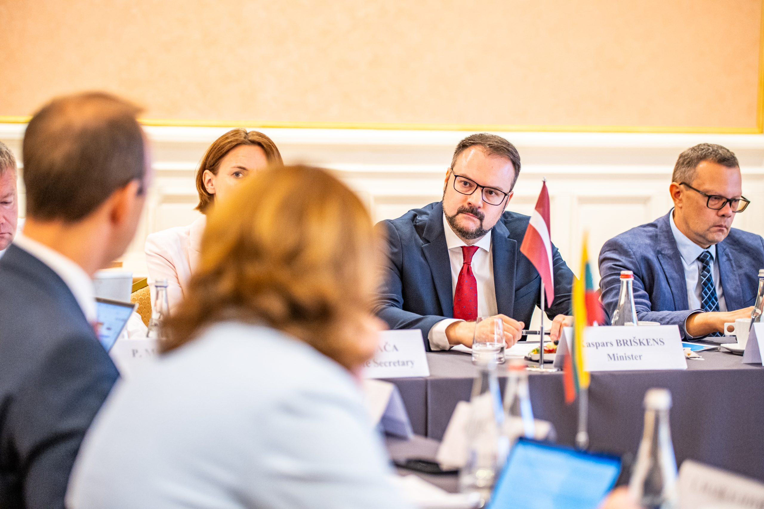 re_0143_F88_8343-scaled