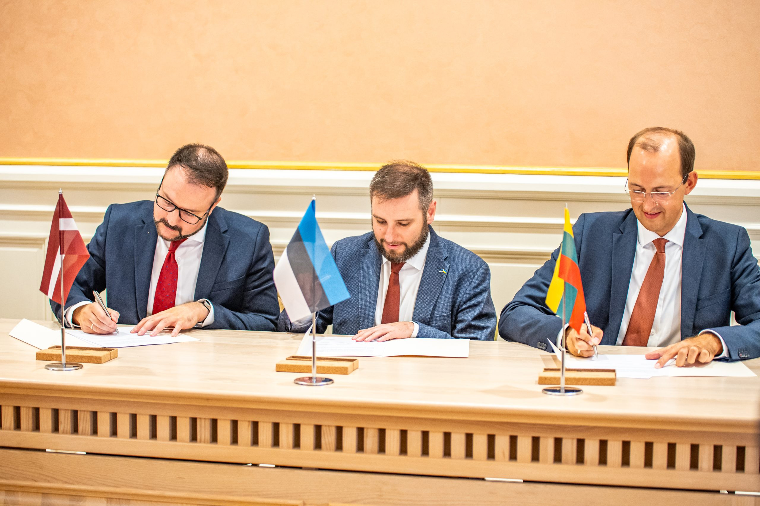 re_0177_F88_8515-scaled