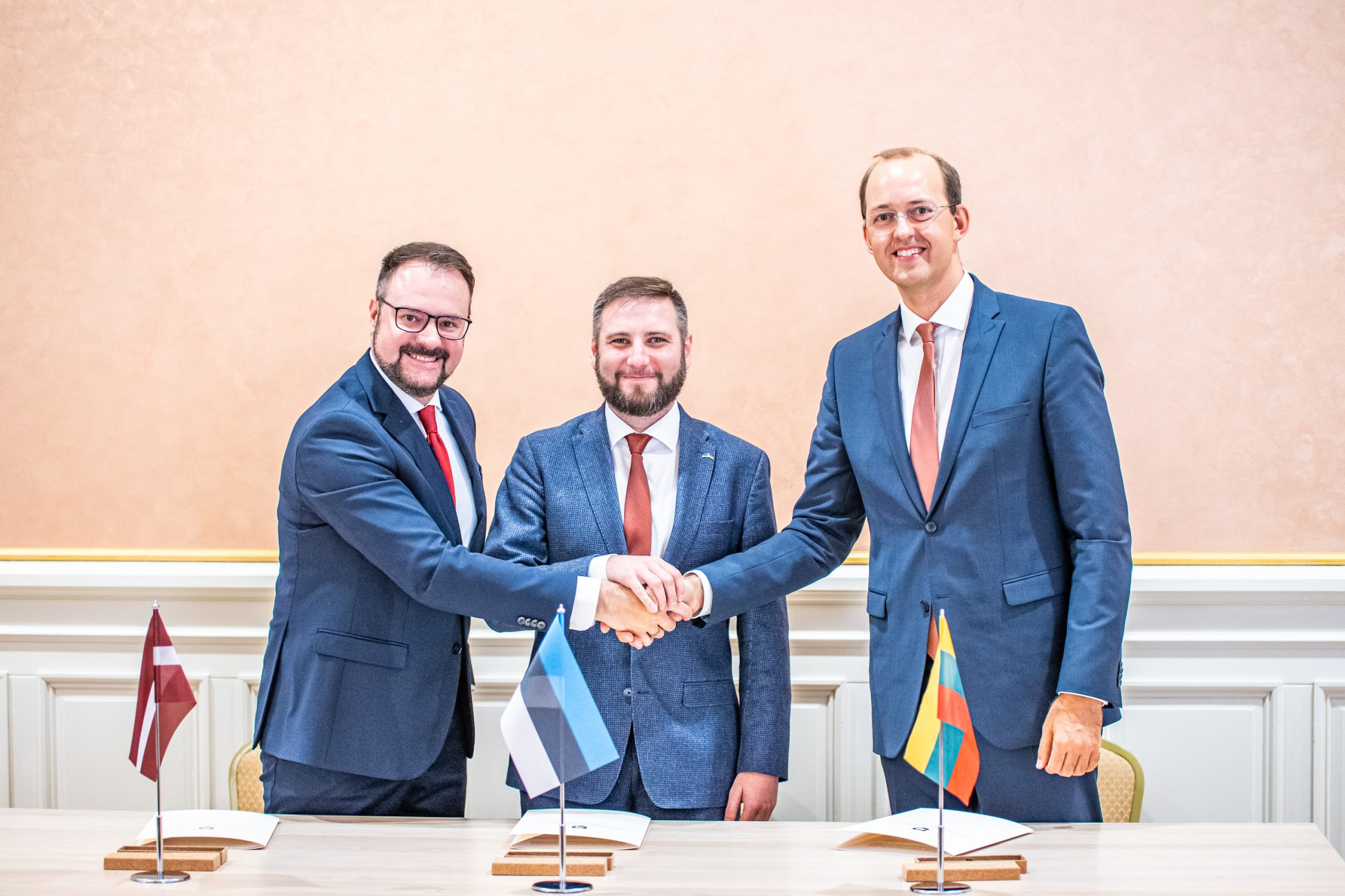 re_0187_F88_8579-scaled