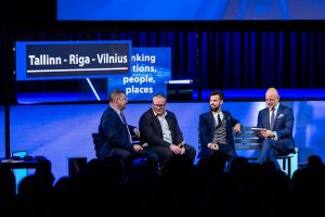 53737351047_8104fa67d6_c-300×200