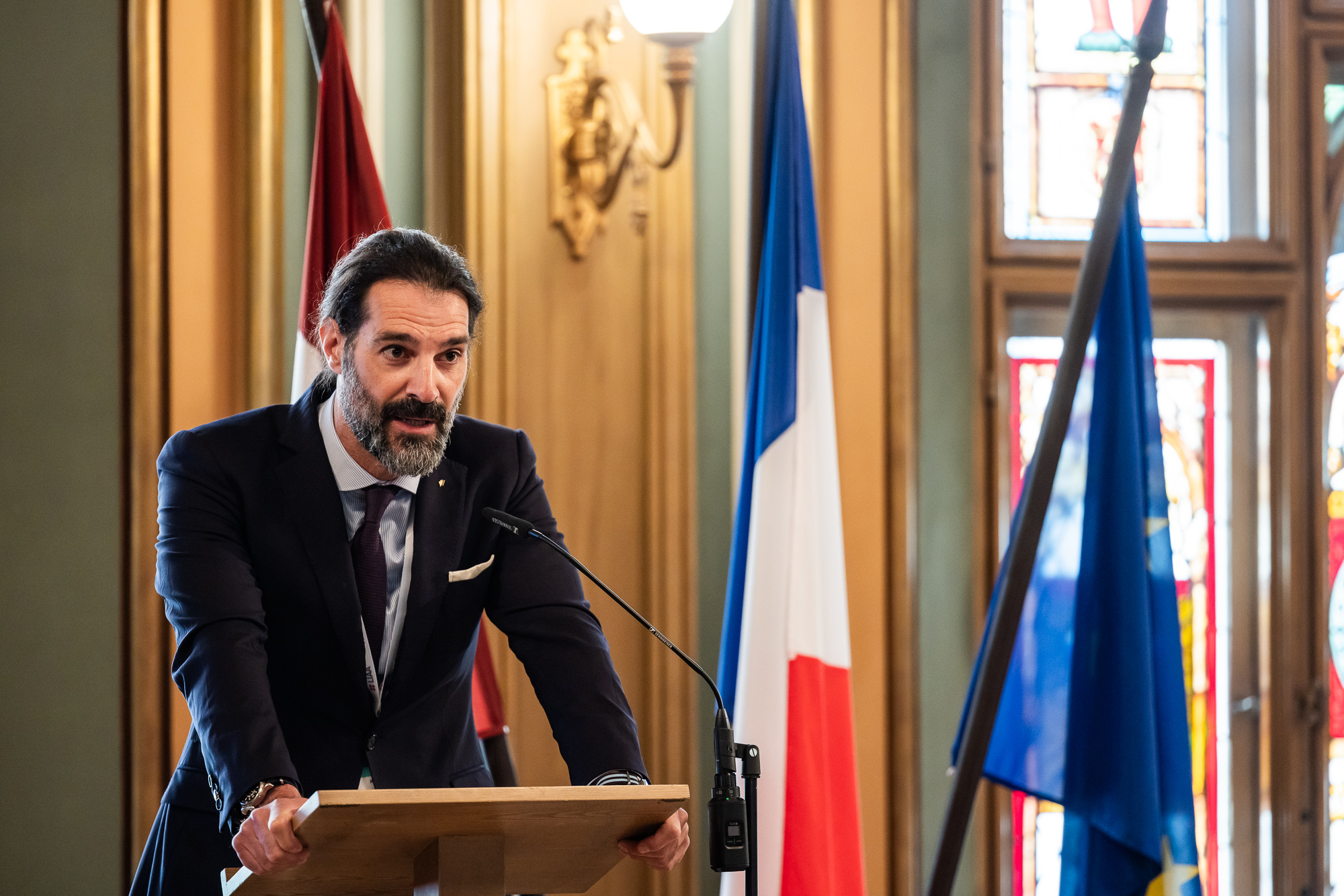 LV_FR_RB_Forum-60-1 LV_FR_RB_Forum-60-1
