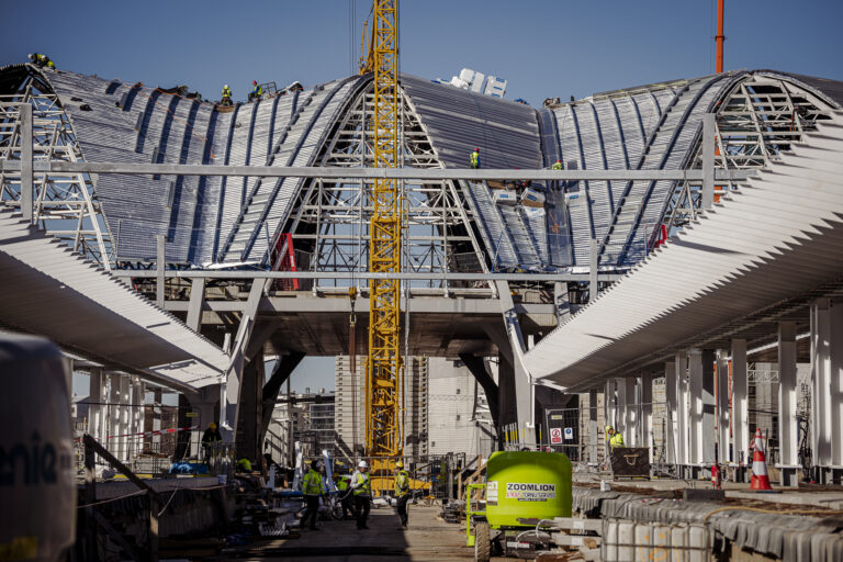Installation of facade and roof glazing has begun at the new Riga Central Station
